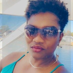 Meet your Posher, Bernice